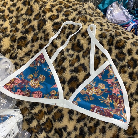 ☀️Tavik terrace floral Jett triangle swim top - Picture 6 of 9